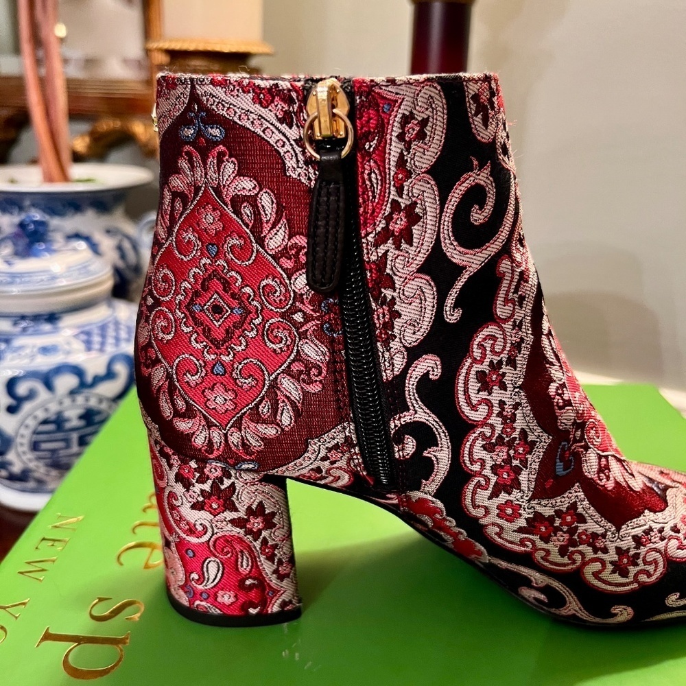 EEUC Kate Spade NY Holly Red Black Gray Brocade Booties Boots with Bow Size 6.5 - Picture 6 of 7